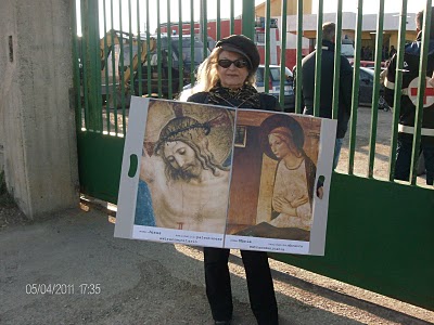 Immagine manifestazione eXtra a Palazzo S. Gervasio presso i cancelli CIE